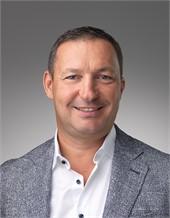 Gregor R. Naef